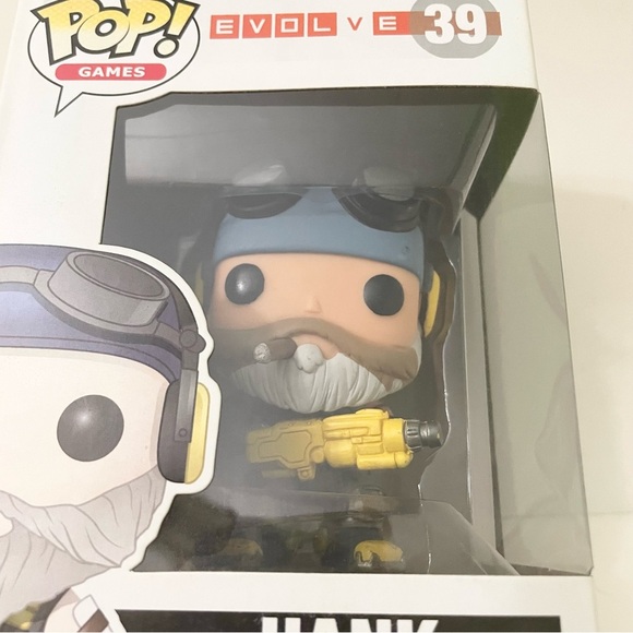 Funko Pop! Games Evolve Hank #39 Vinyl Figure - Picture 2 of 16